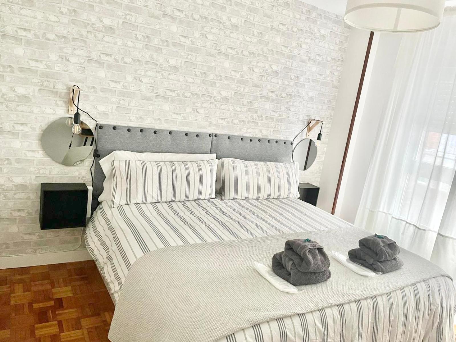 Apartament Tranquilidad Al Lado Del Centro Parking Incluido Oviedo Zewnętrze zdjęcie